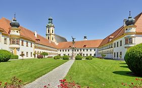 Augustiner-Chorherrenstift Reichersberg